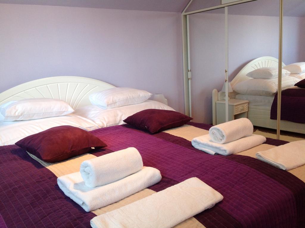 Attila Apartmanhaz Hotel Heviz Phòng bức ảnh