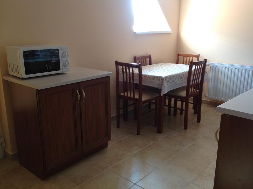Attila Apartmanhaz Hotel Heviz Phòng bức ảnh
