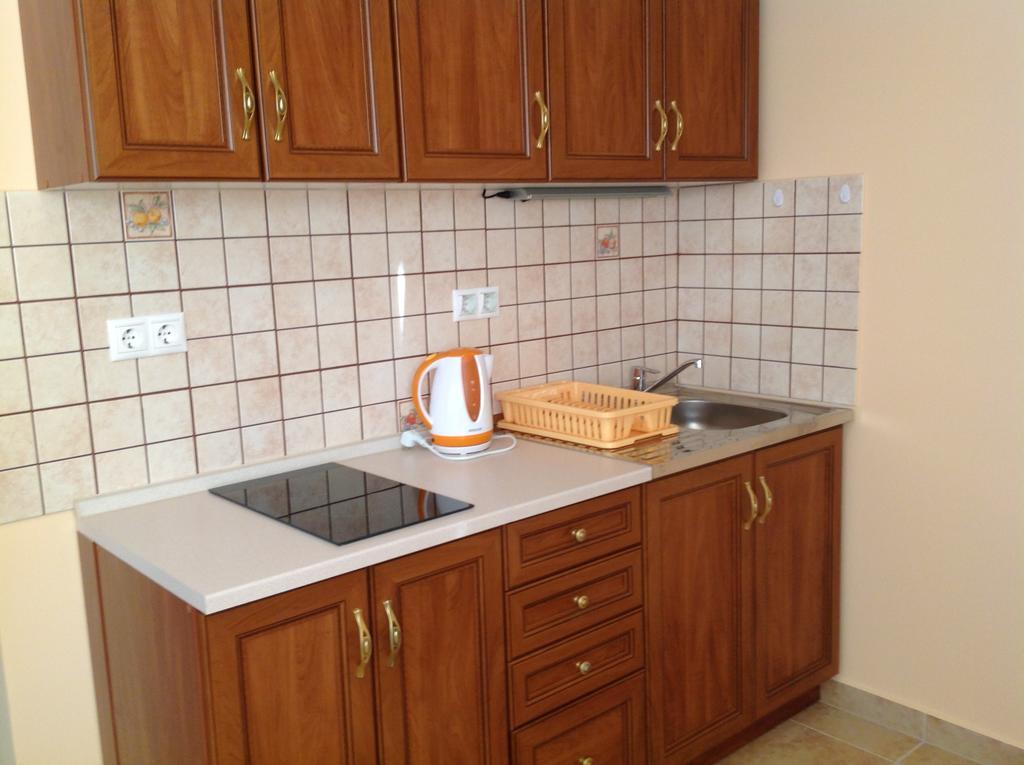 Attila Apartmanhaz Hotel Heviz Phòng bức ảnh