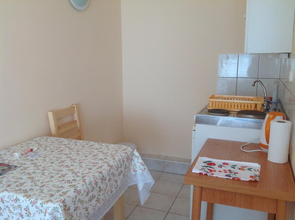 Attila Apartmanhaz Hotel Heviz Ngoại thất bức ảnh